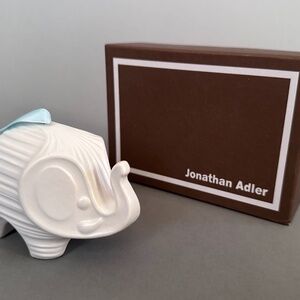 NIB Jonathan Adler Vintage Menagerie Elephant White Porcelain Elephant!!!